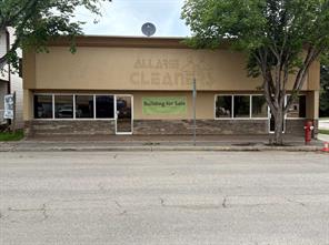 116 3 Avenue NE For Sale