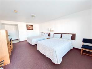 Double room no kitchen