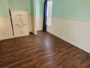 upper floor bedroom