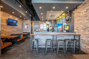Fast Food,Food & Beverage ,Ice Cream/Frozen Yogurt ,Restaurant  For Lease