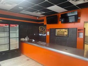 3, 7116 Macleod Trail SE For Lease