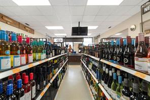 Liquor Store ,Retail  For Lease