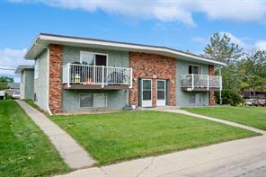 1123 Mckinnon Drive NE For Sale