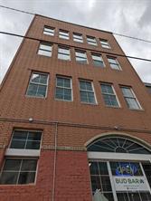 101+105, 206 11 Avenue SE For Sale