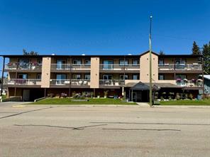 4816 50 Avenue  For Sale