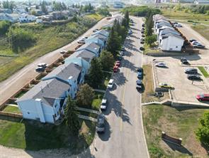 8420 99 Avenue  For Sale