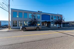 5009 48 Street  For Sale