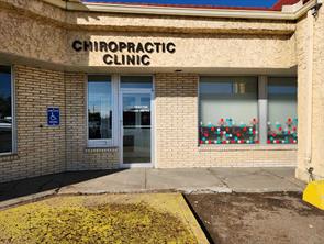 106, 4402 52 Avenue  For Lease