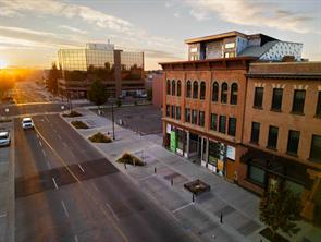 411 3 Avenue S For Lease