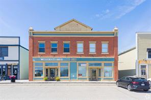106, 355 Centre Street NW For Lease