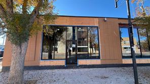 95 3 Avenue E For Lease