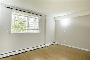Unit 2 - Livingroom