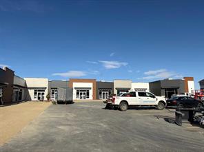 110 Corner Meadows Manor NE For Sale