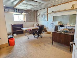 Office in NE Mezzanine