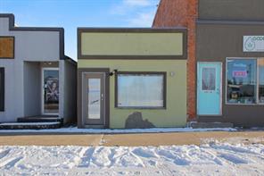 5205 50 Street  For Sale