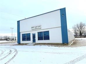 5616 51 Street  For Lease