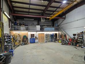 Bay 5 and mezzanine storage