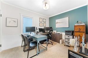 Dedicated room perfect for an office, massage therapy room and more