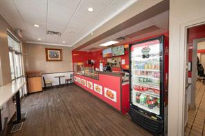 Bakery,Fast Food,Food & Beverage ,Pizza,Restaurant  For Lease