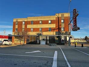 5001 50 Street  For Sale