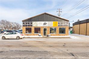 5034 51 Avenue  For Sale