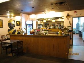 Fast Food,Food & Beverage ,Restaurant  For Lease