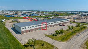 17, 10322 74 Avenue  For Lease