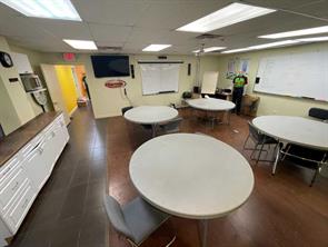 Kitchen & Training Room