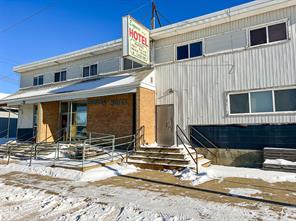 4903 50 Street  For Sale