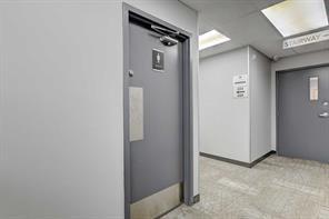 2nd Flr Women's Washroom