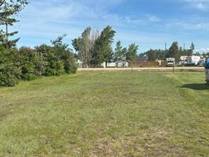 5011 50 Avenue  For Sale