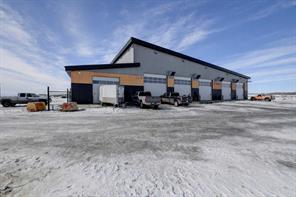 5 Bays and 1 Parts Bay