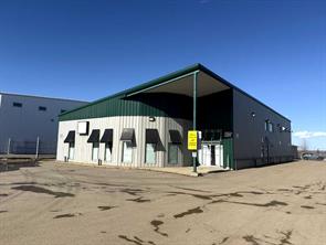 195 Mackay Crescent  For Sale