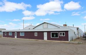 143078 15 Avenue W For Lease