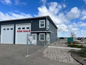 5, 3954 30 Street N For Sale