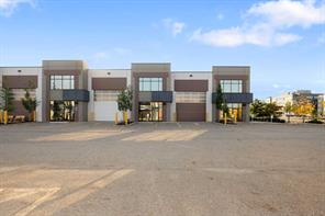 101 & 102, 405 TaigaNova Crescent  For Lease