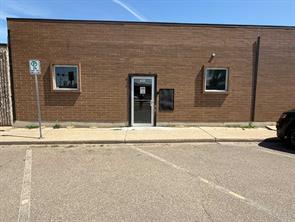 1577 Dunmore Road SE For Lease