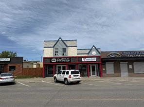 136 49 Avenue W For Sale