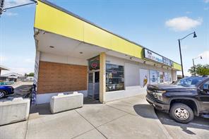 Liquor Store  For Sale
