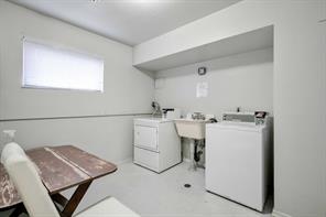 Common Area - Laundry