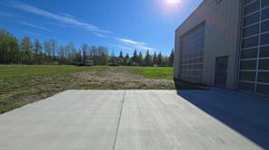 Cement pad